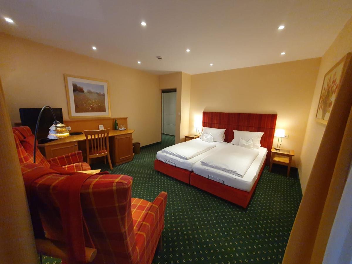 Landhotel Der Schwallenhof Бад Дрибург Екстериор снимка
